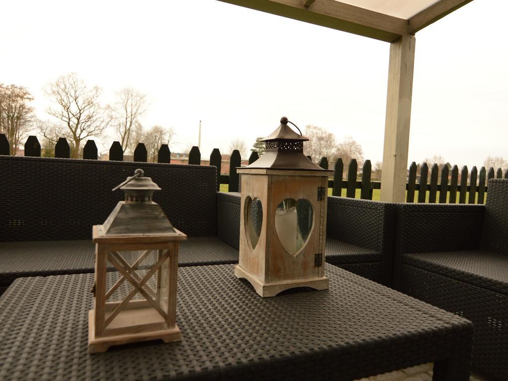 Charming Holiday Home In Zele Near The Forest Eksteriør bilde